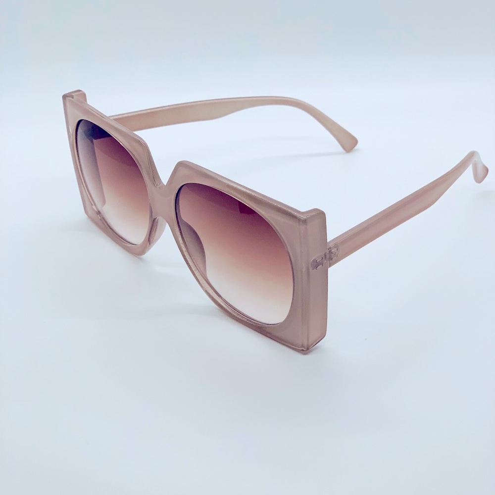 Oversized sunglasses